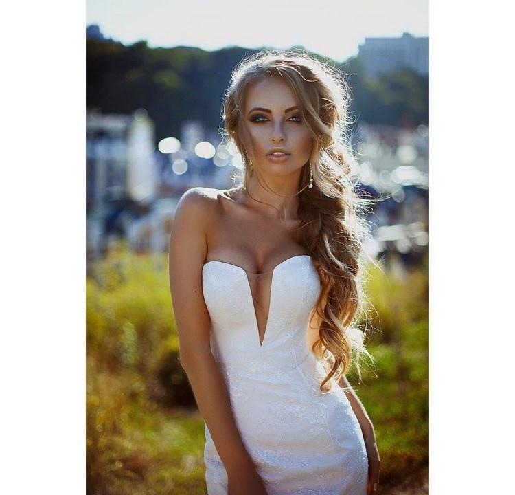 乌克兰美女模特Alina Kosilova成熟妩媚写真图片