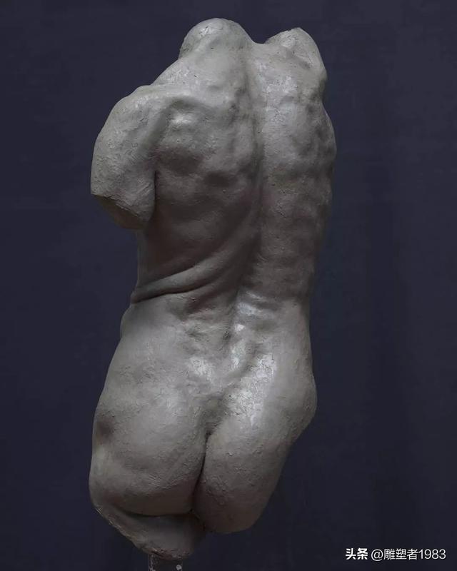 Hubert Malter 裸而不色的人体艺术，丰满的肌肉线条太迷人